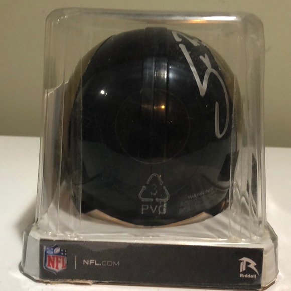 St. Louis Rams Sam Bradford Signed Mini Helmet - Picture 5 of 6